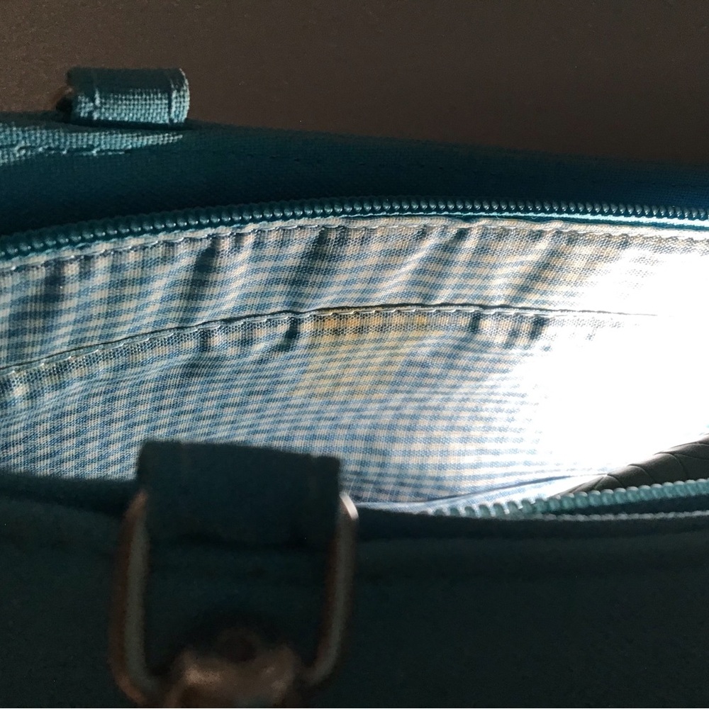 Bead Handled Purse - Picture 7 of 7